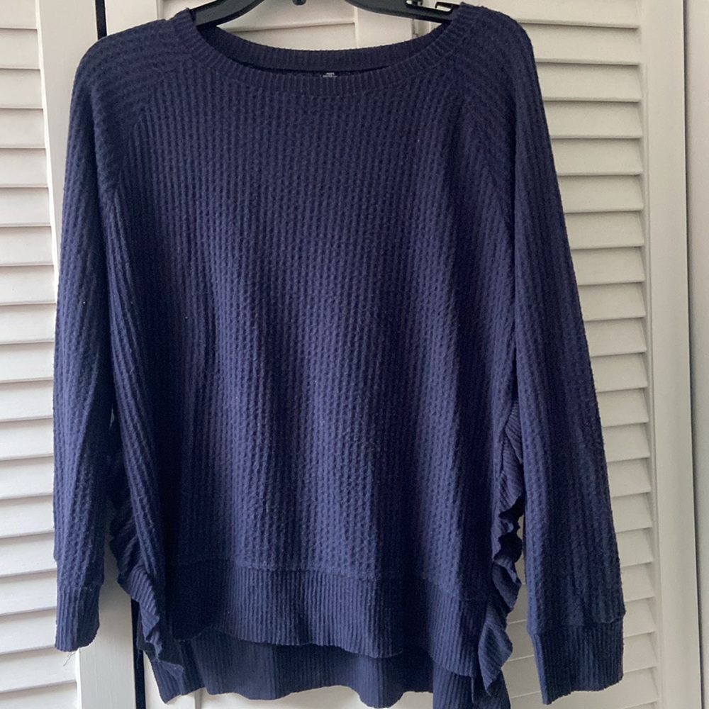 Design Lab Sweater - Picture 2 of 5